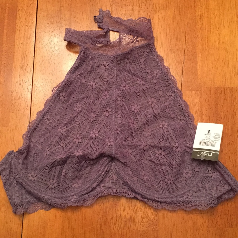 NWT high neck bar halter lacy underwire